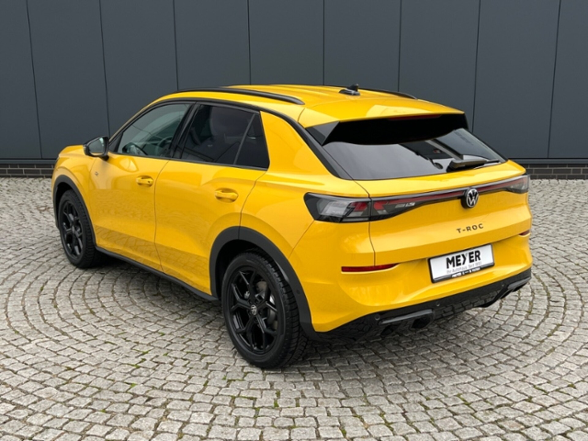 Volkswagen T-Roc R-Line