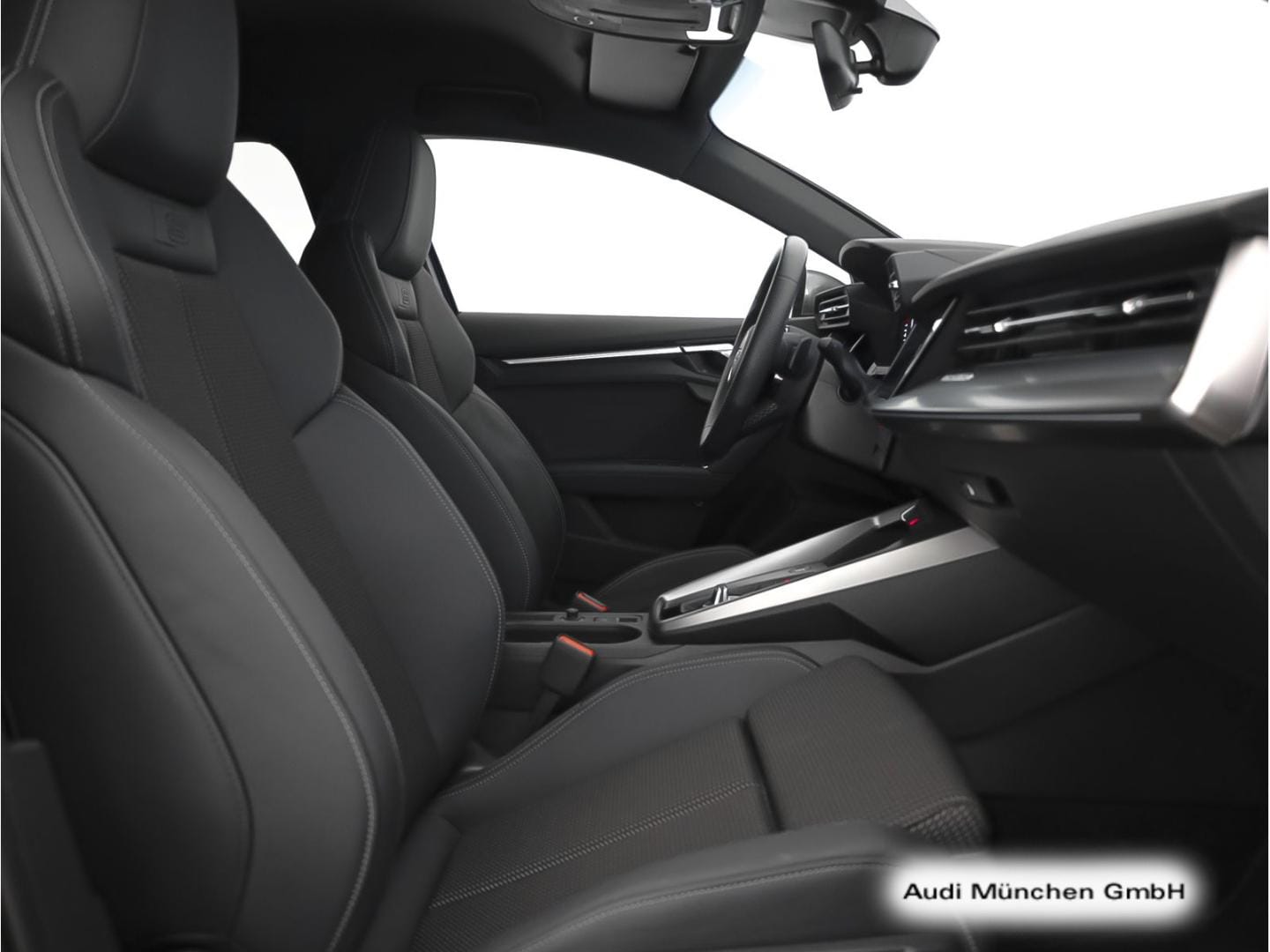 Bild über Audi S3 Sportback TFSI quattro S tronic - für weitere Informationen kontaktieren Sie den Audi Partner
