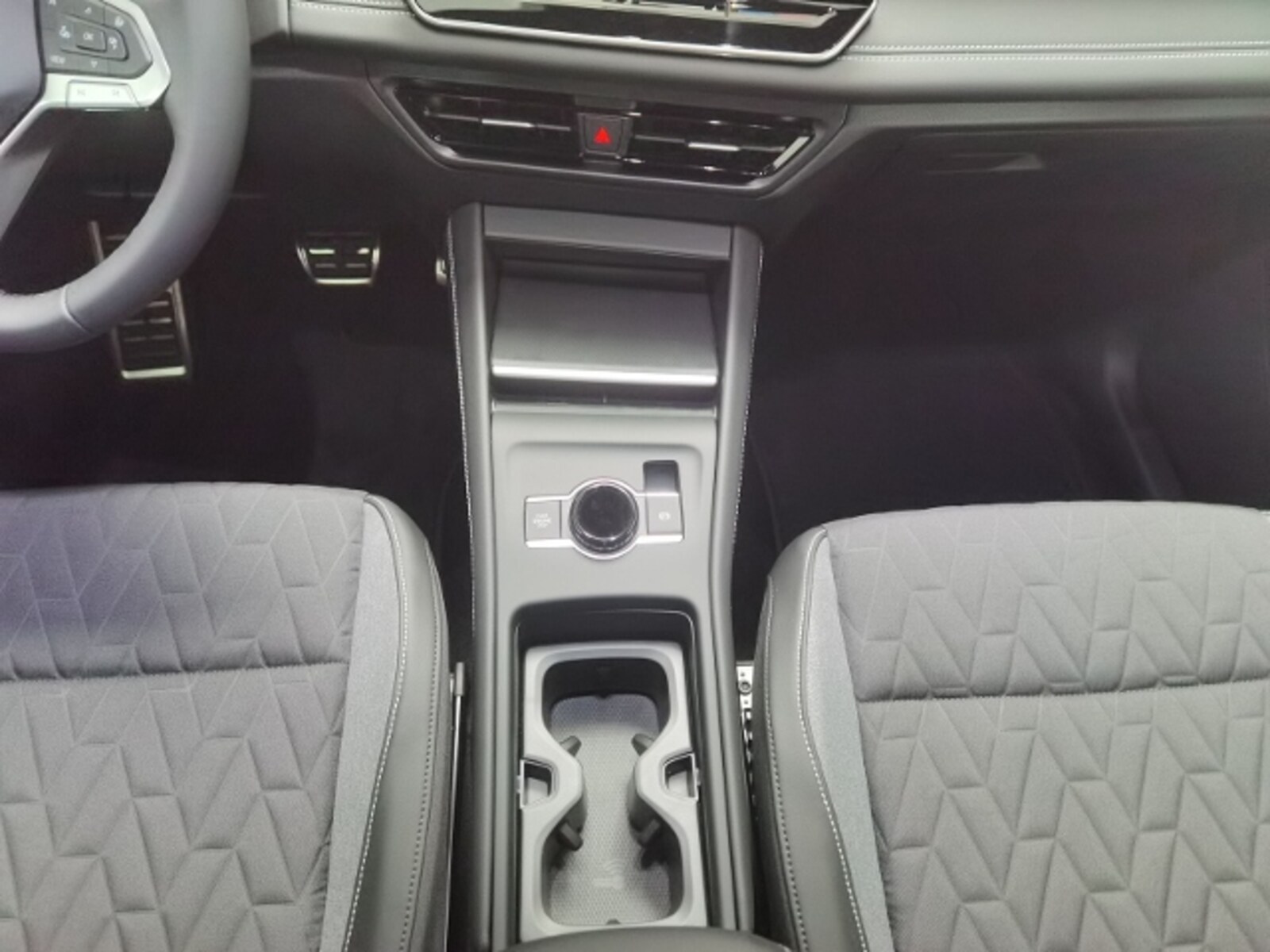 Volkswagen Tiguan – Bild 8