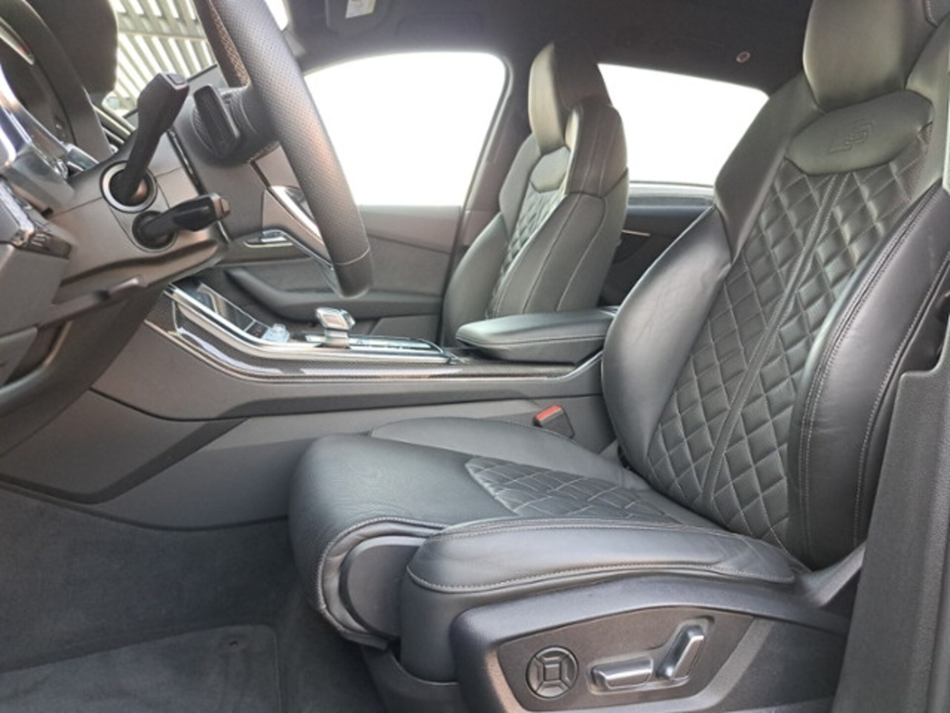 Audi SQ7 SUV