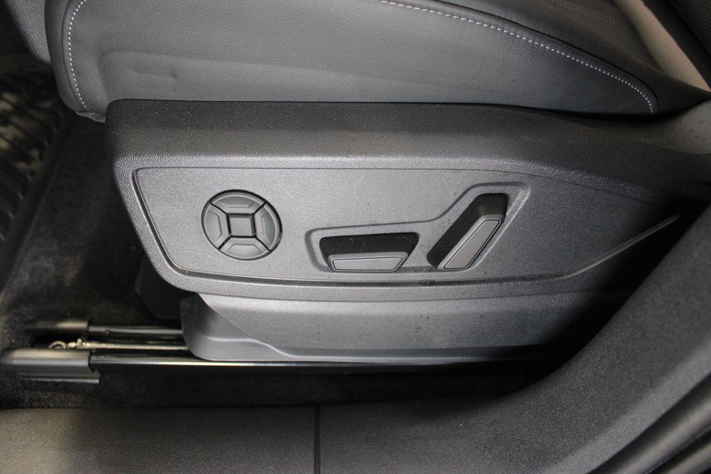 2025 Audi Q5 Premium Plus - Photo 27