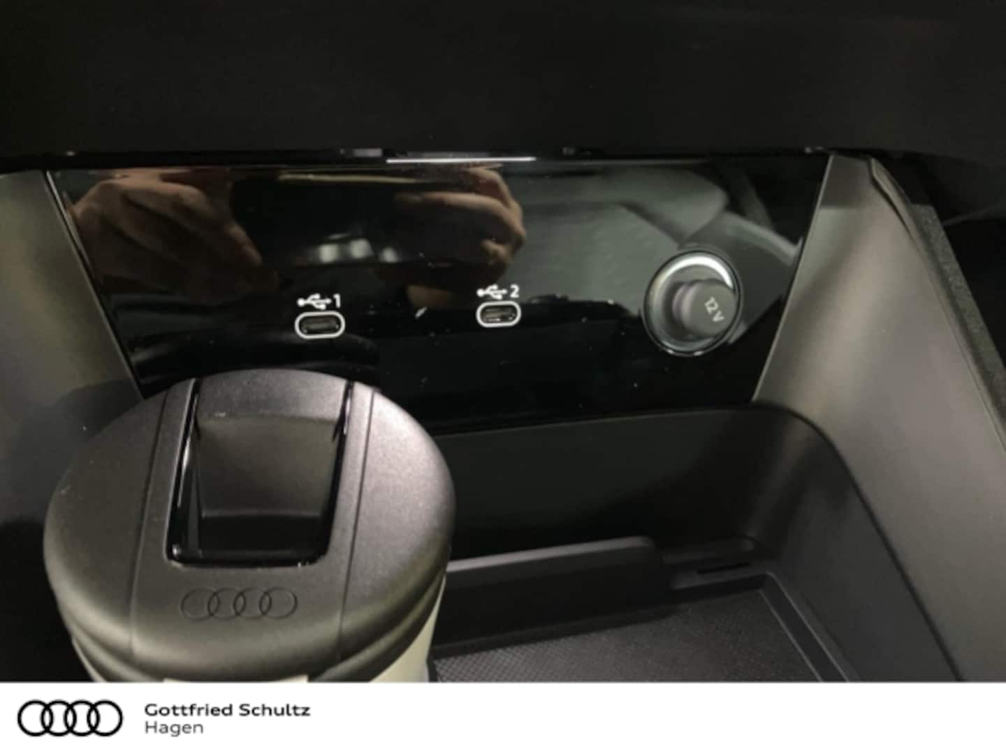 Bild über Audi A6 Avant e-tron S line business e-tron quattro 315 kW - für weitere Informationen kontaktieren Sie den Audi Partner