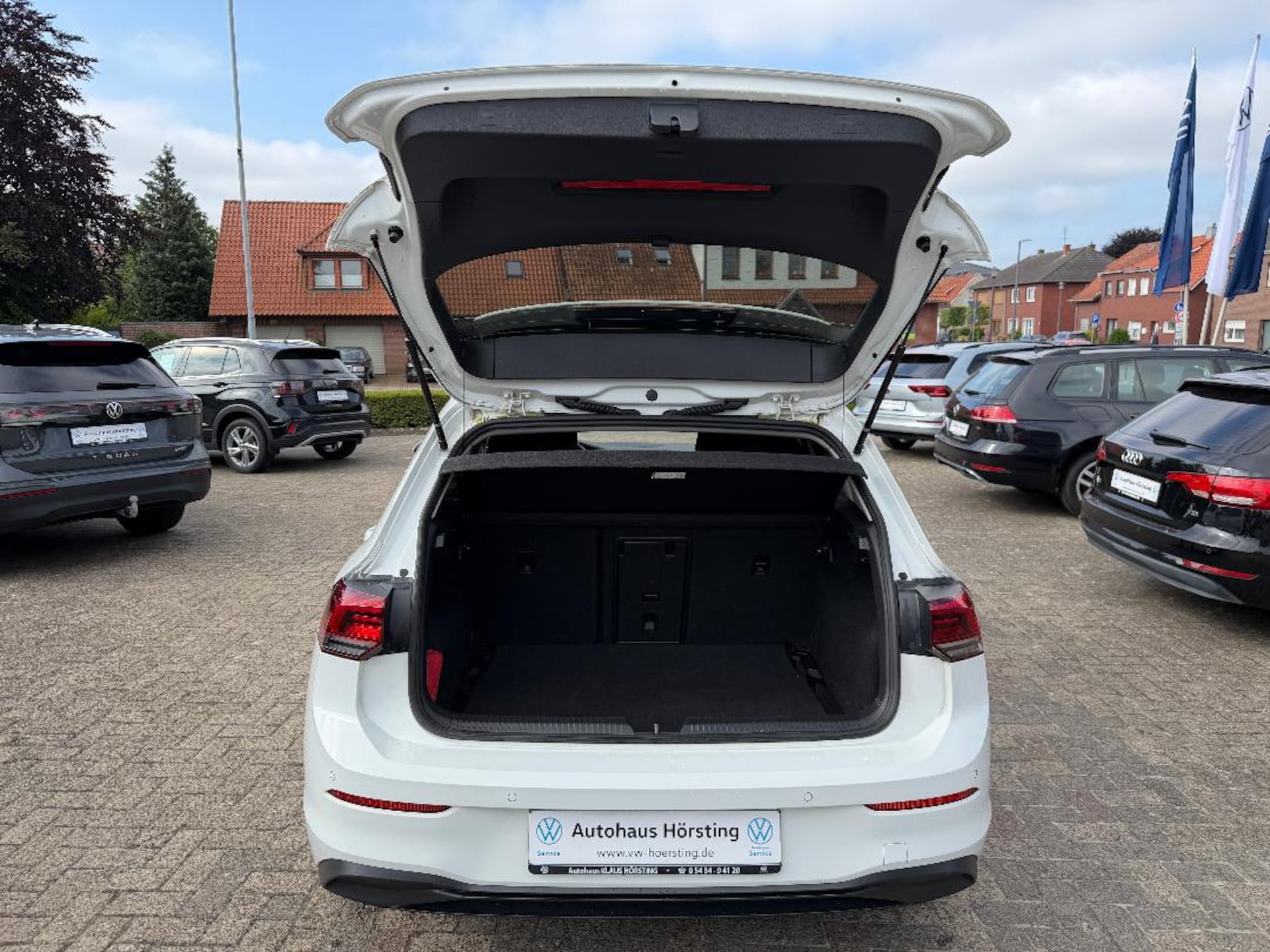 Volkswagen Golf Life