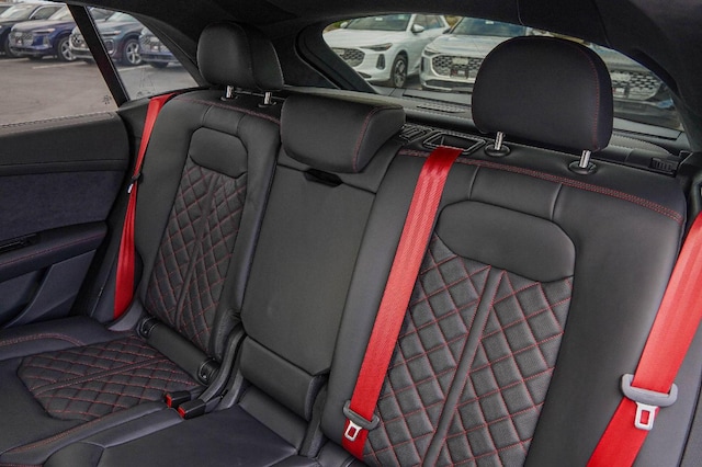 2026 Audi SQ8 Prestige - Photo 26