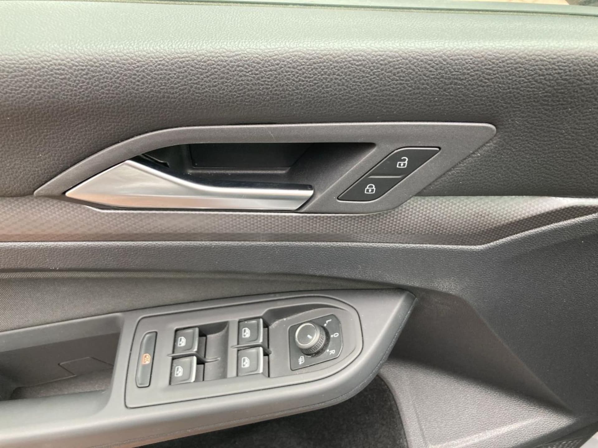 Volkswagen Golf Active