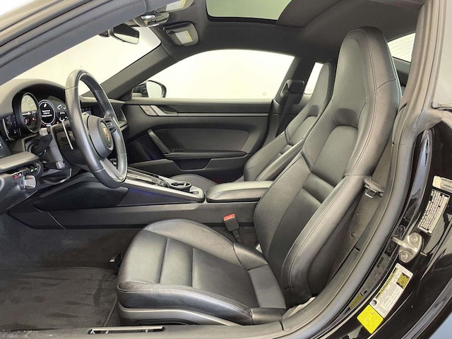 2021 Porsche 911 Base - Photo 5