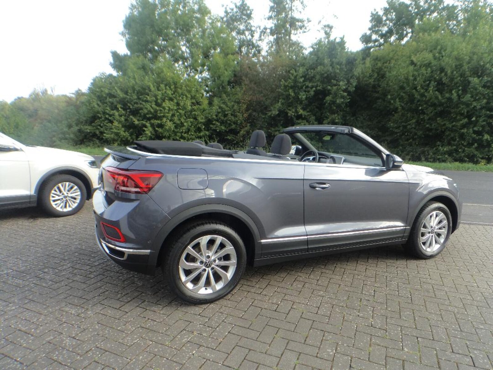 Volkswagen T-Roc Cabriolet – Bild 4