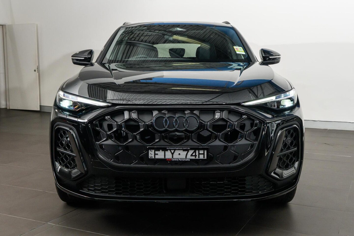 Image about Audi Q5 SUV TDI quattro 150 kW sport