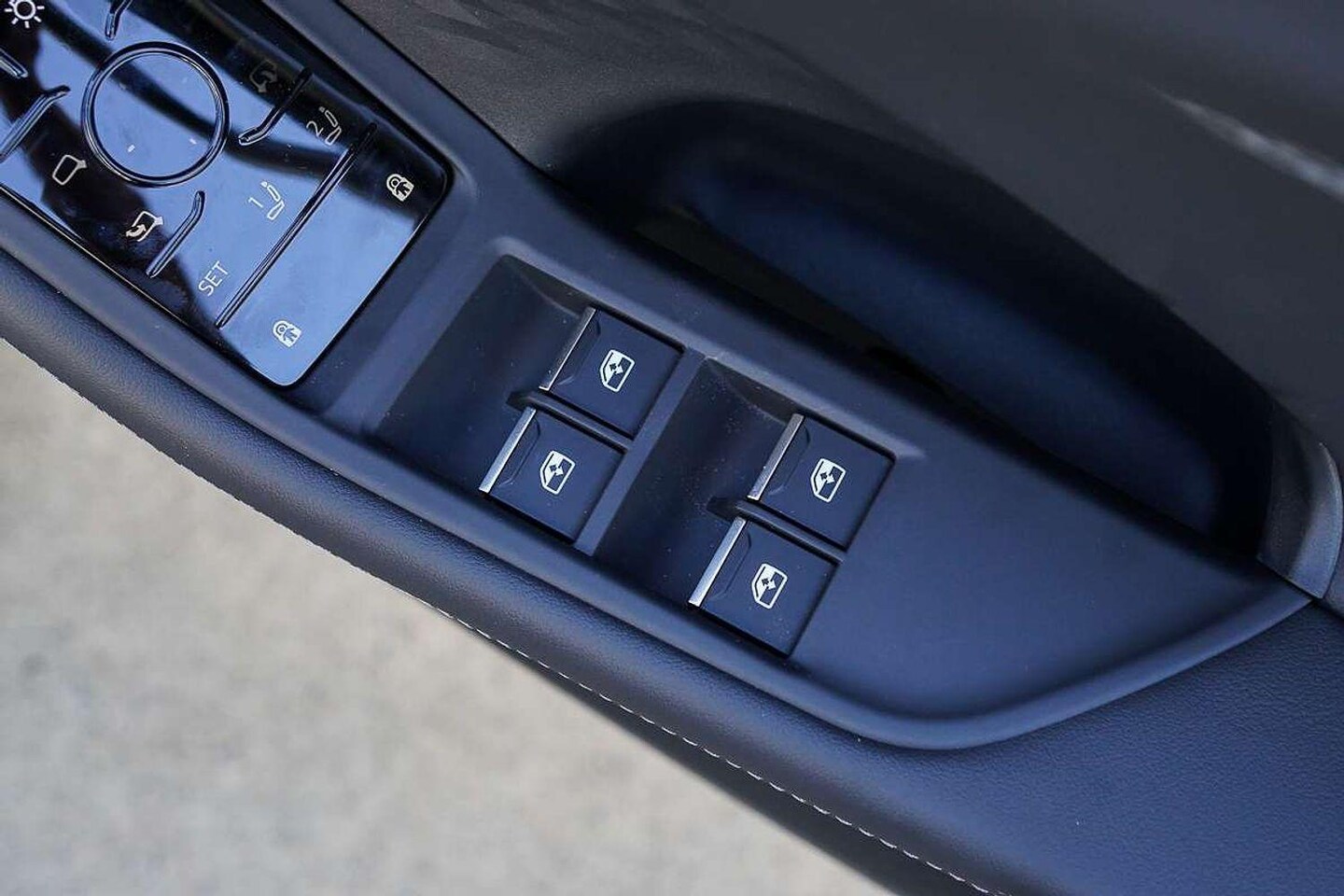Image about Audi A5 Avant TFSI e e-hybrid quattro 270 kW S tronic