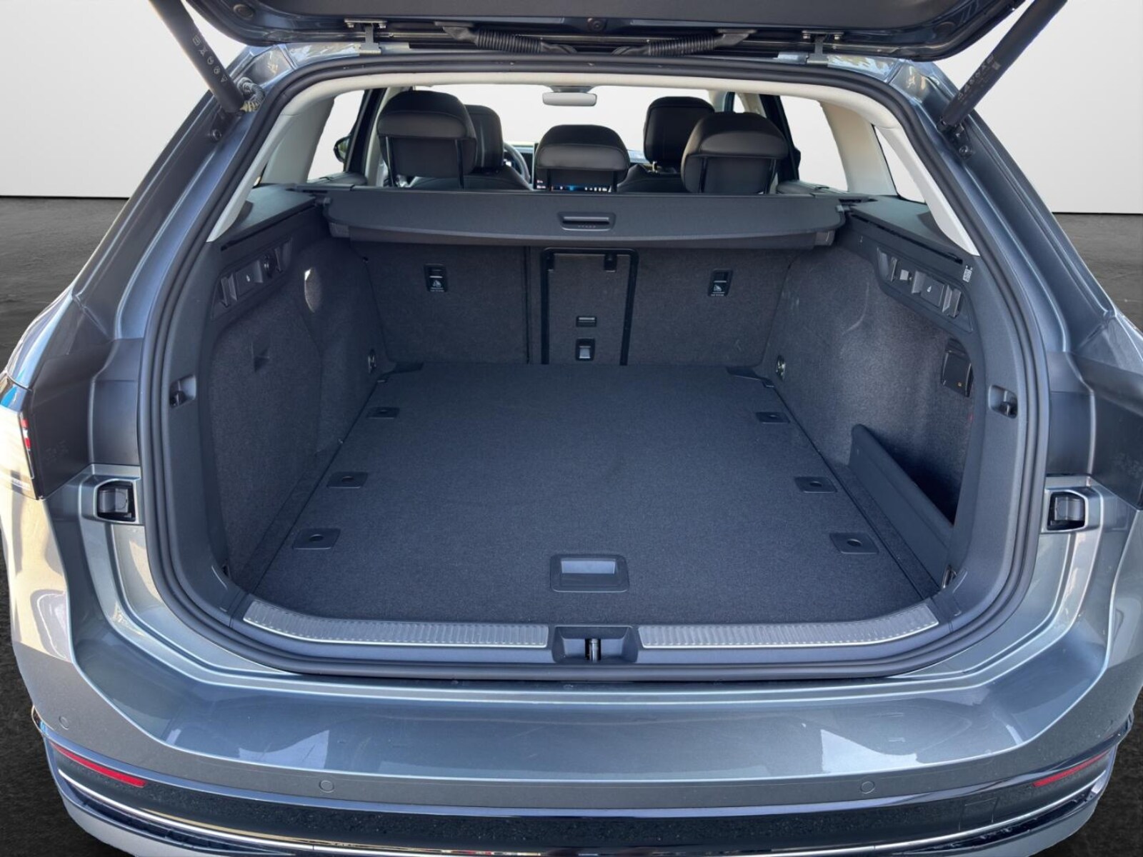 Volkswagen Passat – Bild 13