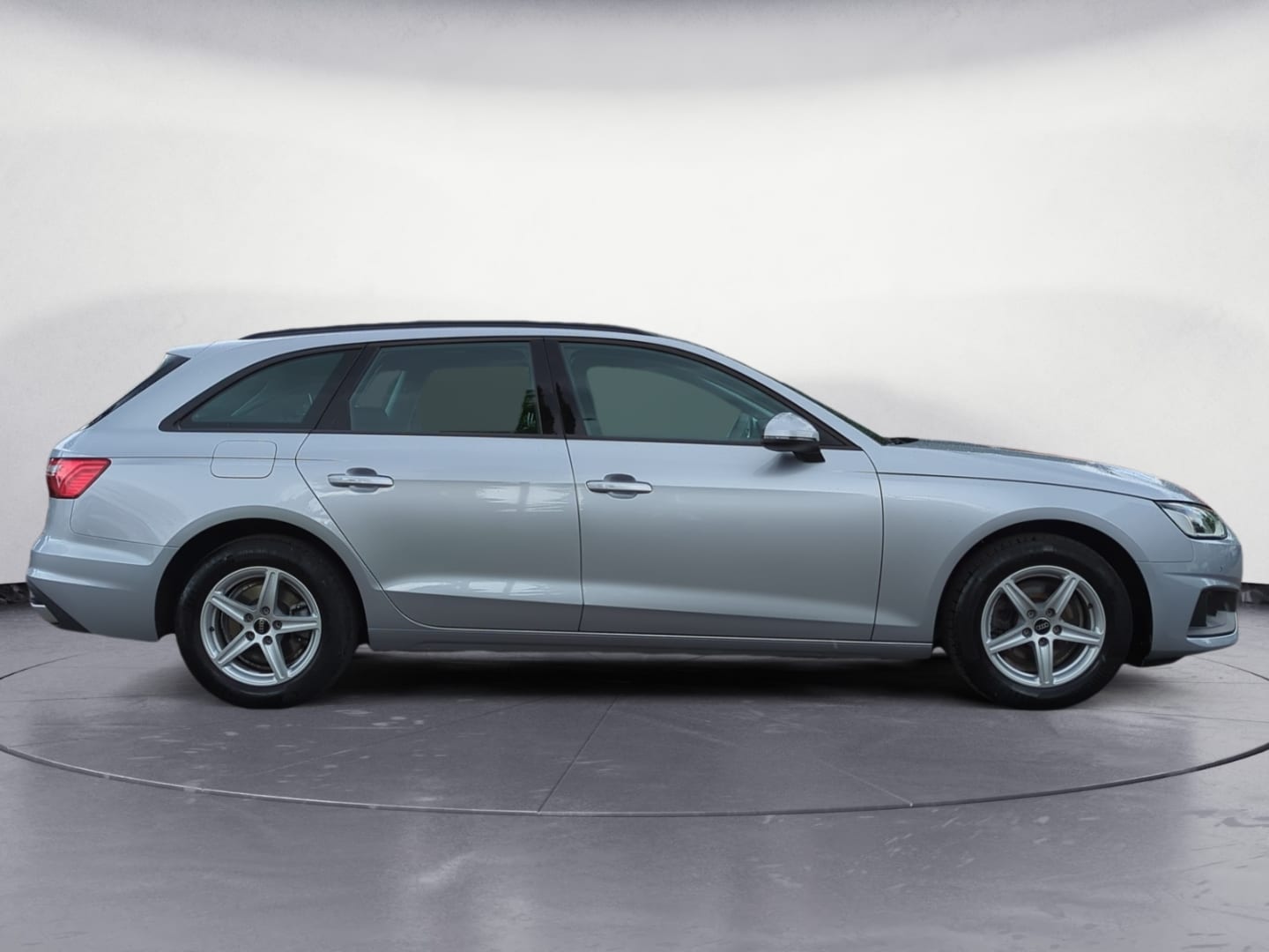 Image about Audi A4 Avant 30 TDI S tronic