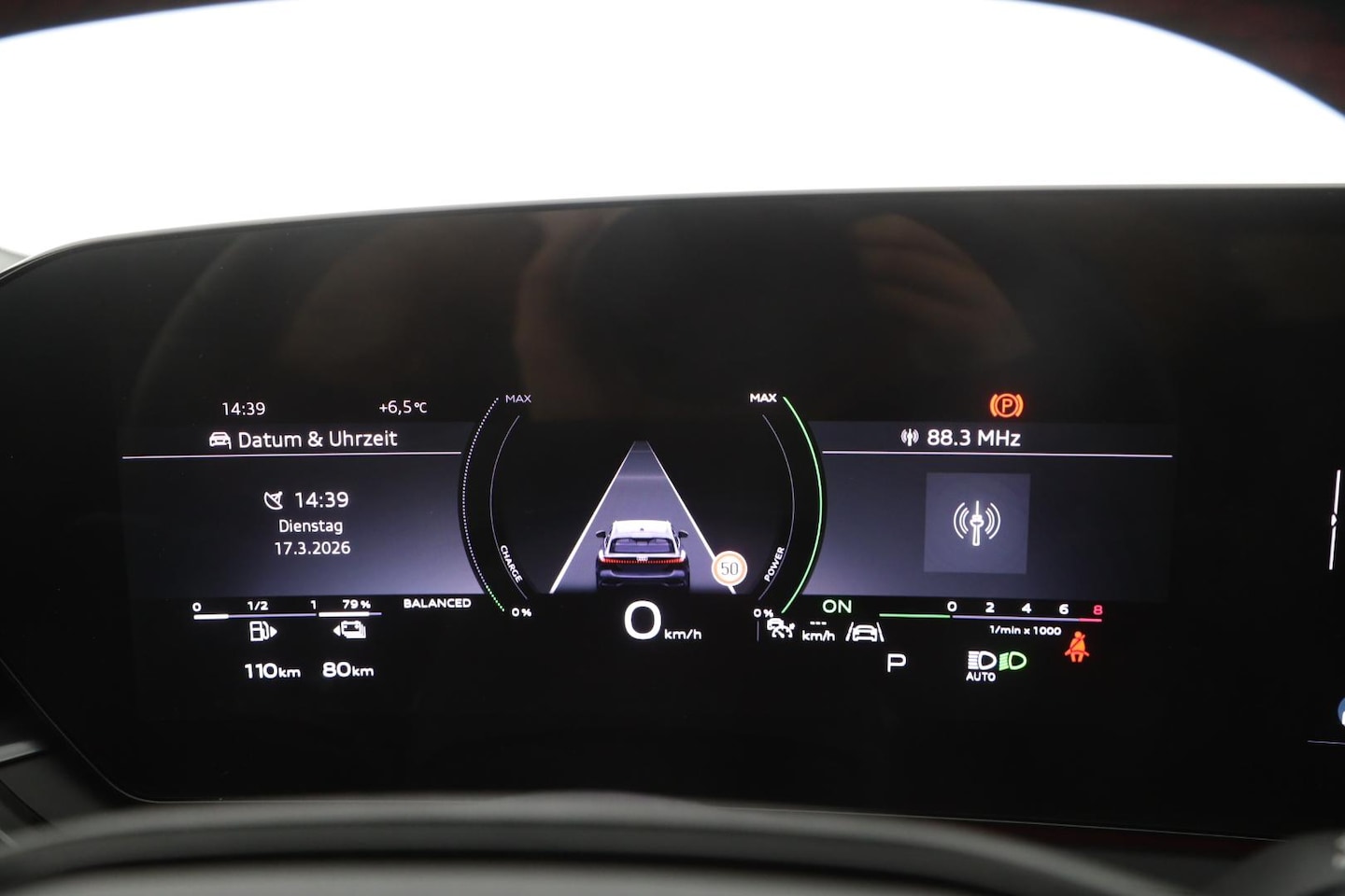 Bild über Audi A5 Avant e-hybrid e-hybrid quattro 220 kW S tronic - für weitere Informationen kontaktieren Sie den Audi Partner