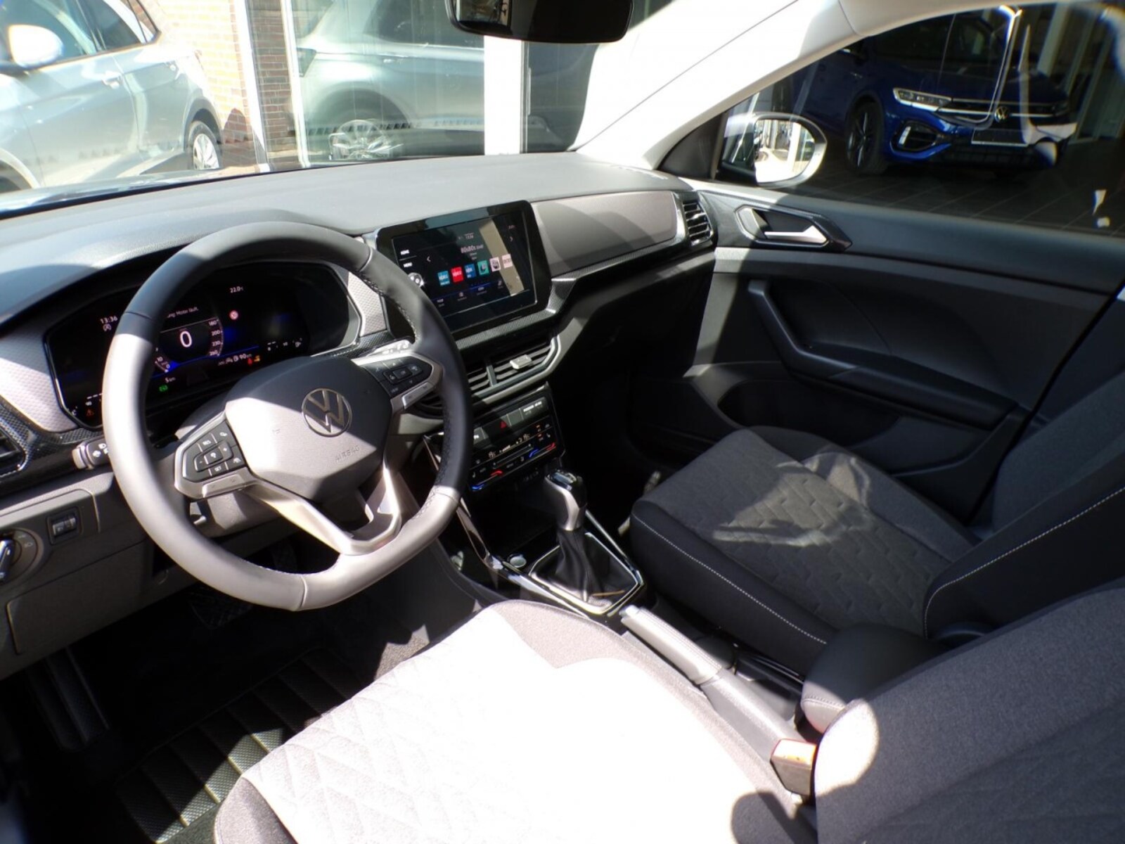 Volkswagen T-Cross – Bild 8