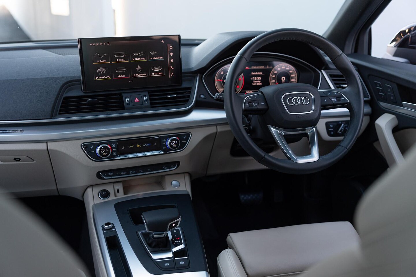 Image about Audi Q5 sport 40 TDI quattro S tronic