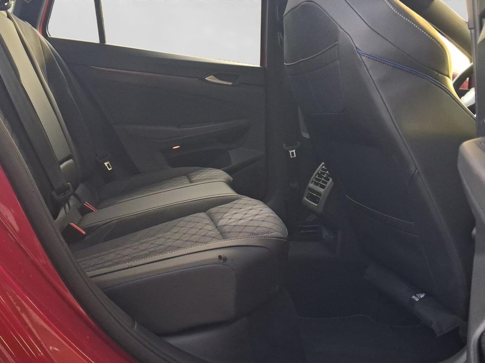 Volkswagen Golf Variant – Bild 6