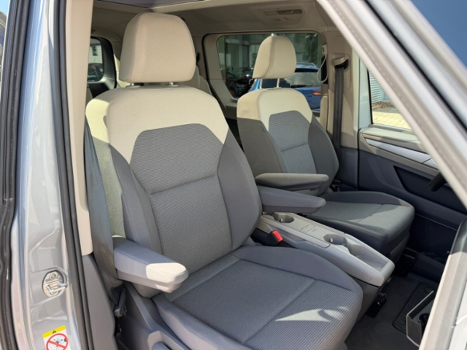 Volkswagen Multivan Langversion – Bild 7