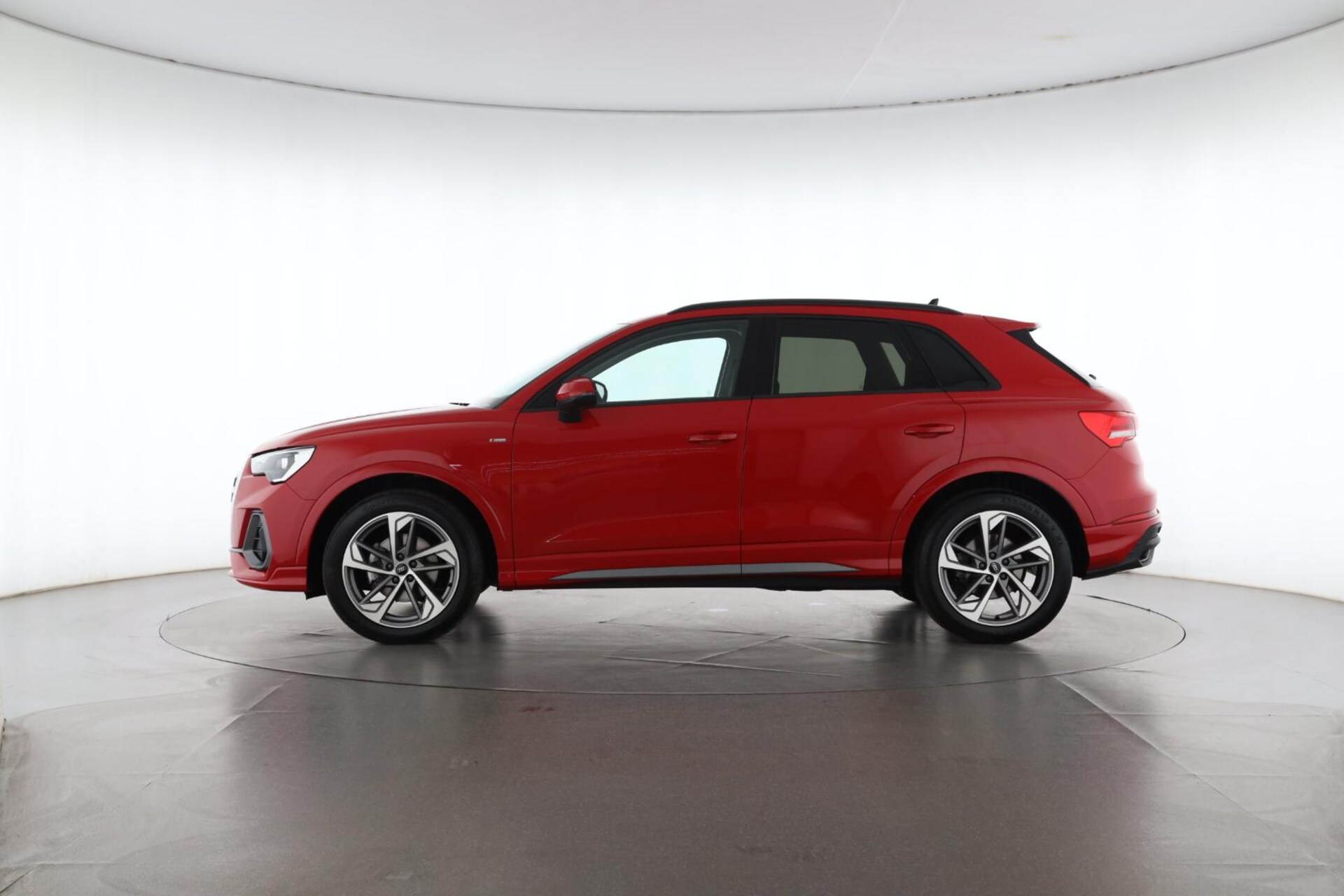 Audi Q3 SUV S line