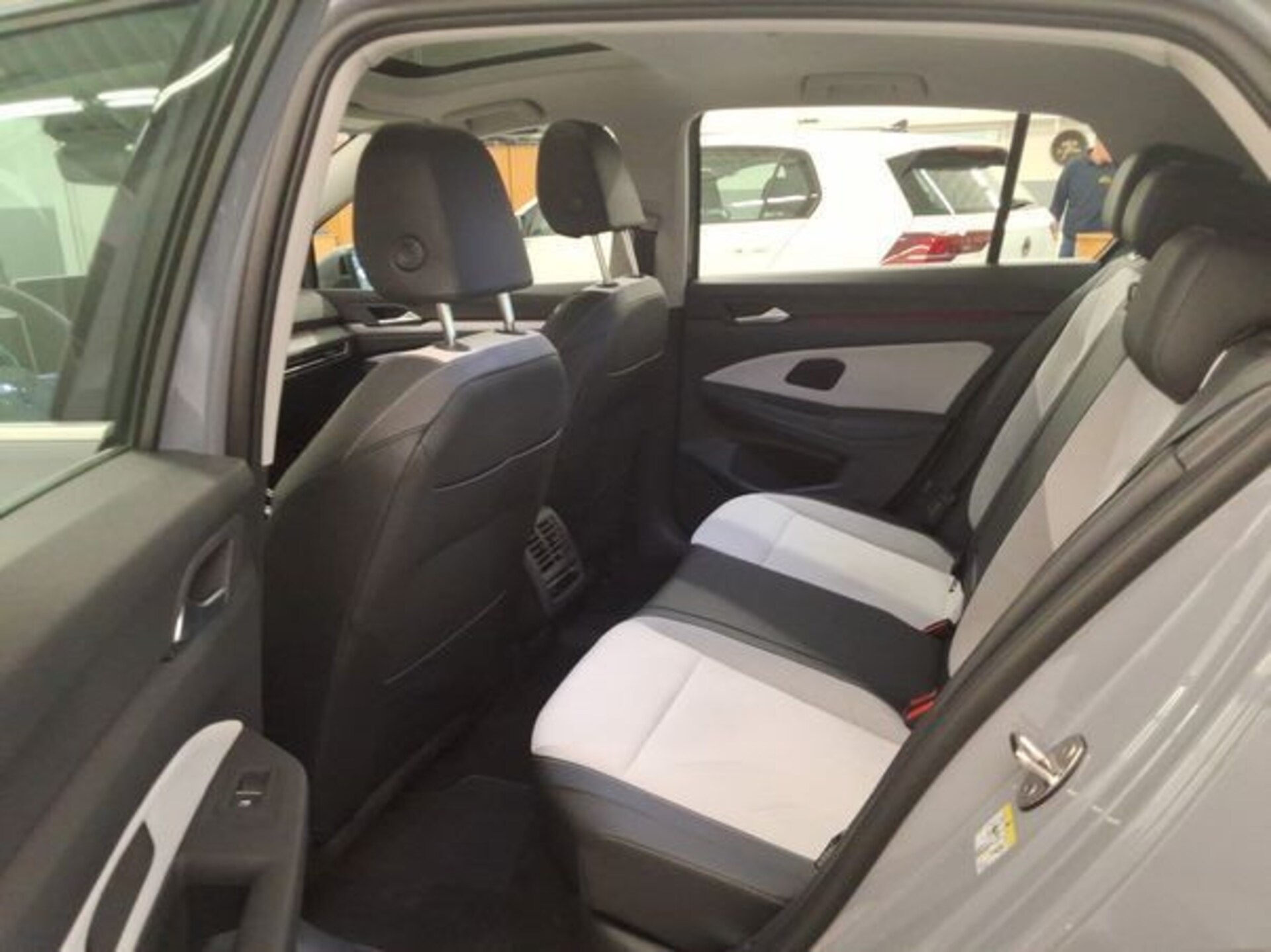 Volkswagen Golf Style