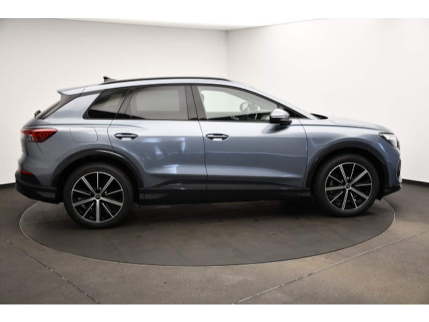 Bild über Audi Q4 e-tron 45 e-tron quattro - für weitere Informationen kontaktieren Sie den Audi Partner