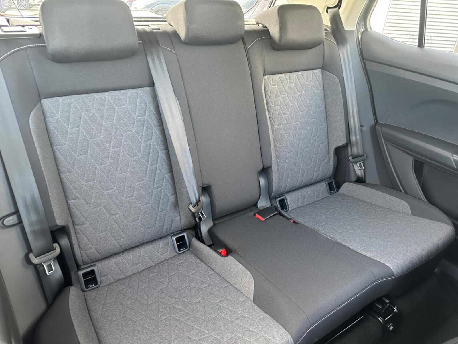 Volkswagen T-Cross – Bild 10