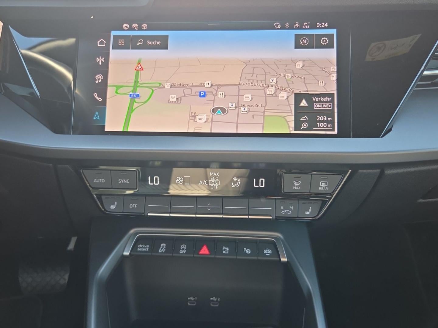 Bild über Audi A3 allstreet 35 TFSI S tronic - für weitere Informationen kontaktieren Sie den Audi Partner