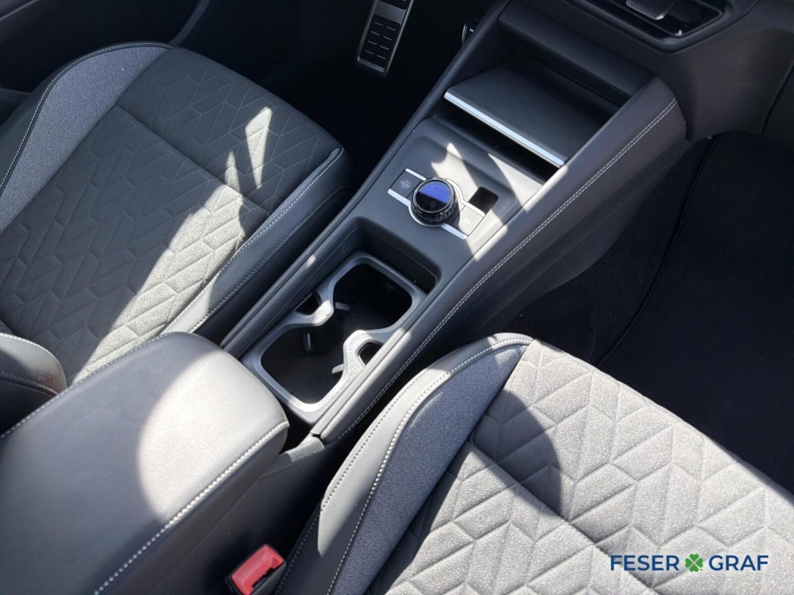 Volkswagen Tiguan – Bild 13