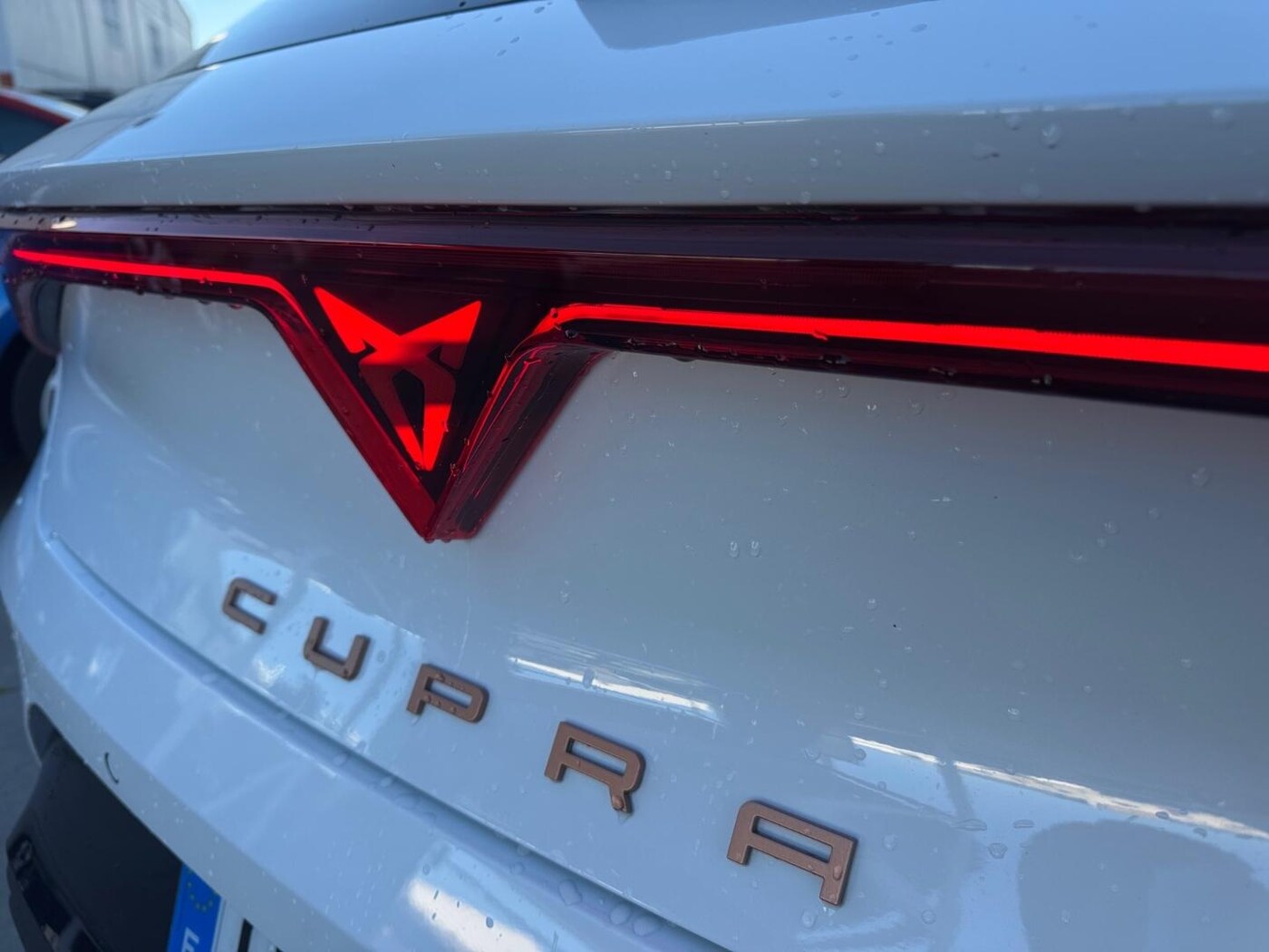 CUPRA Leon León 1.5 TSI e-Hybrid DSG 150 kW (204 CV) — photo 13
