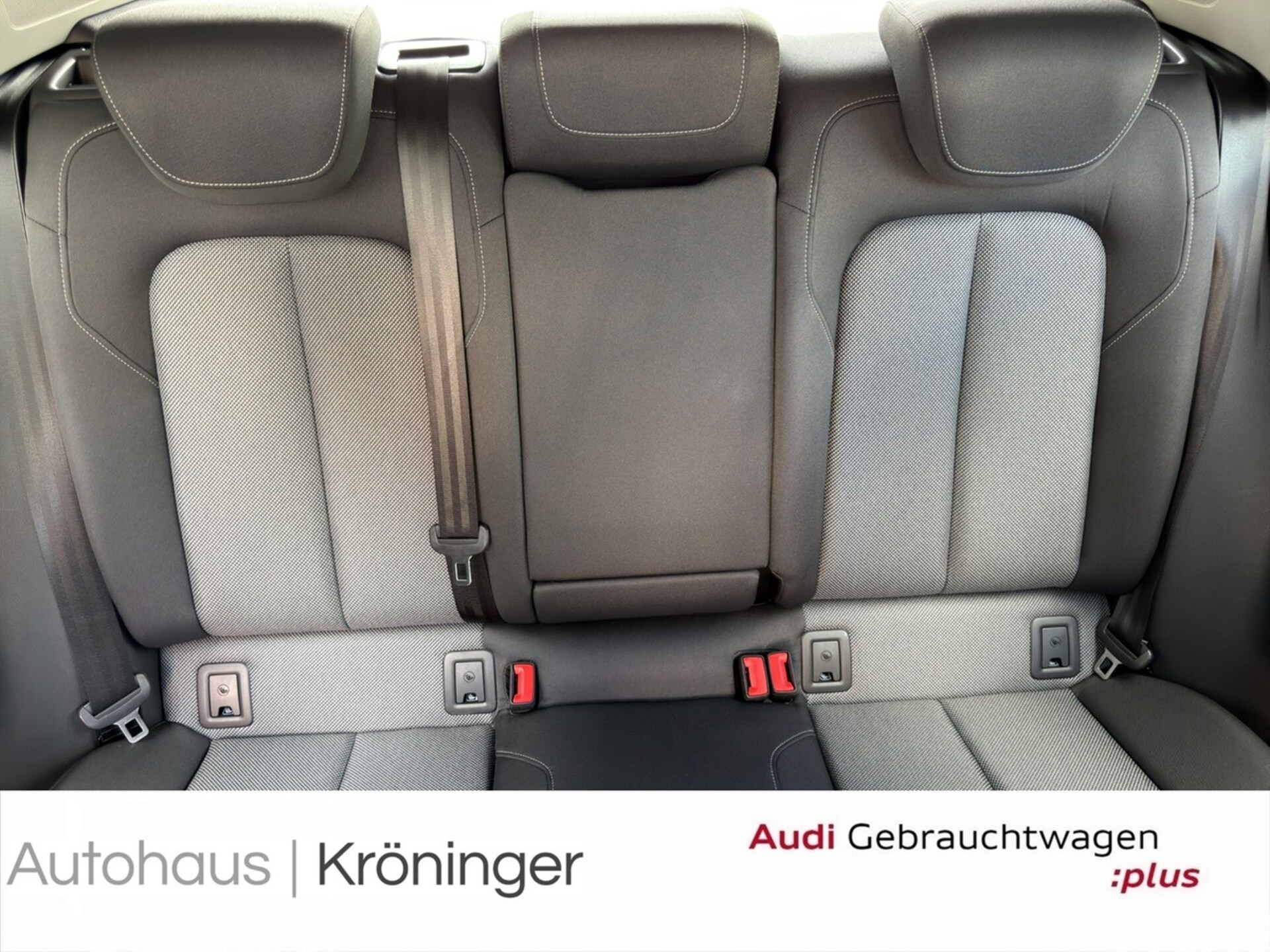 Audi Q2 S line