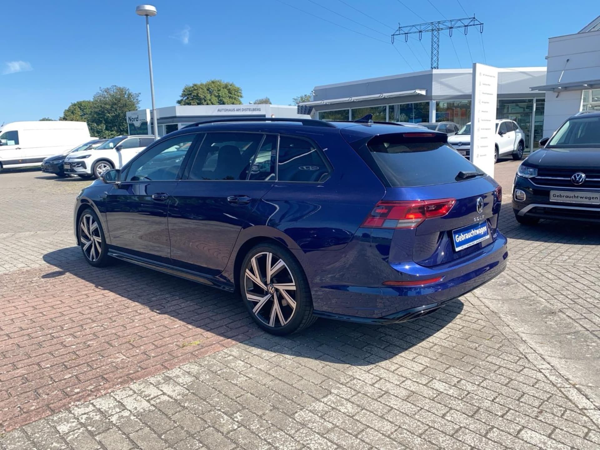 Volkswagen Golf Variant R-Line