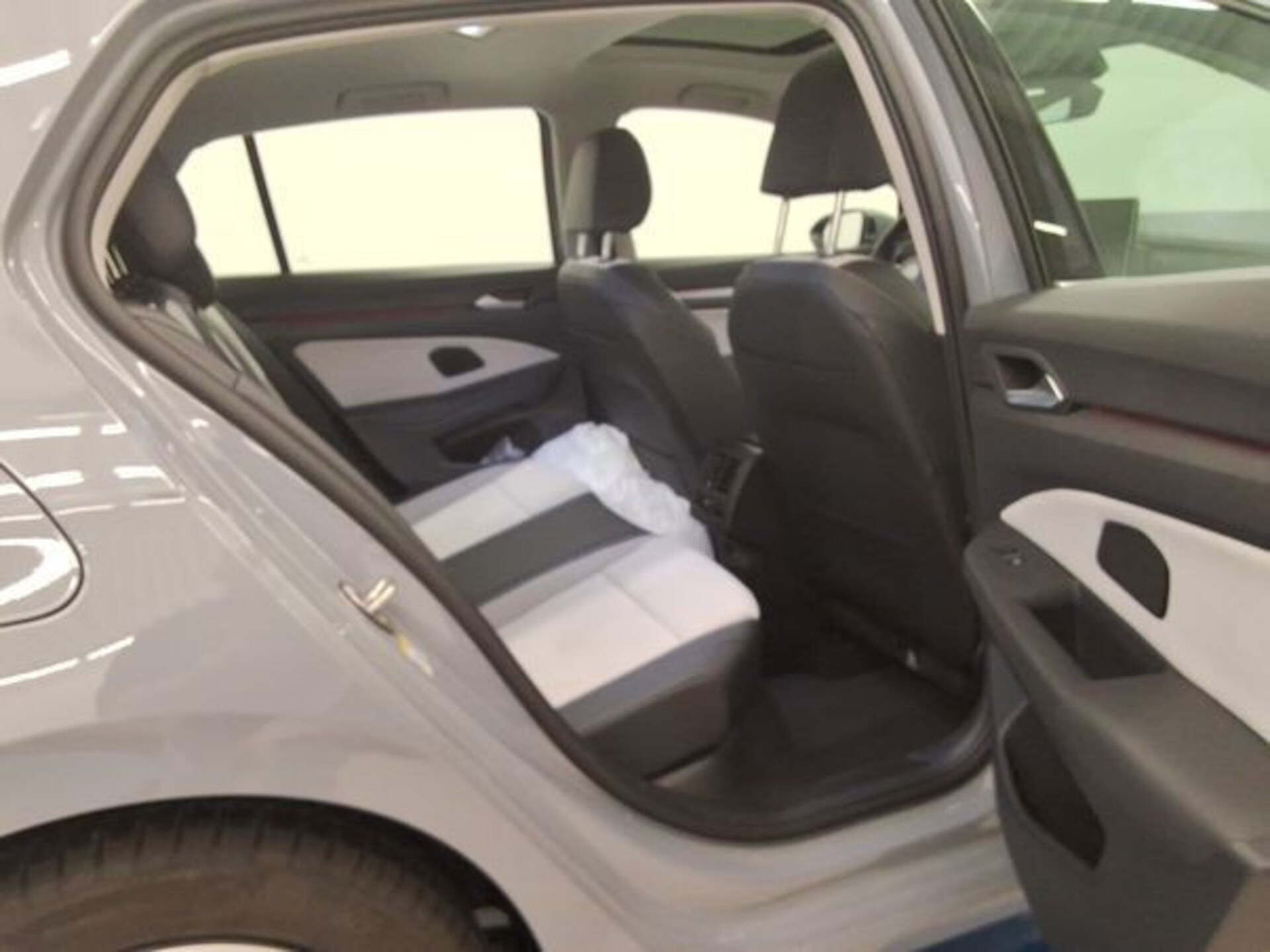 Volkswagen Golf Style