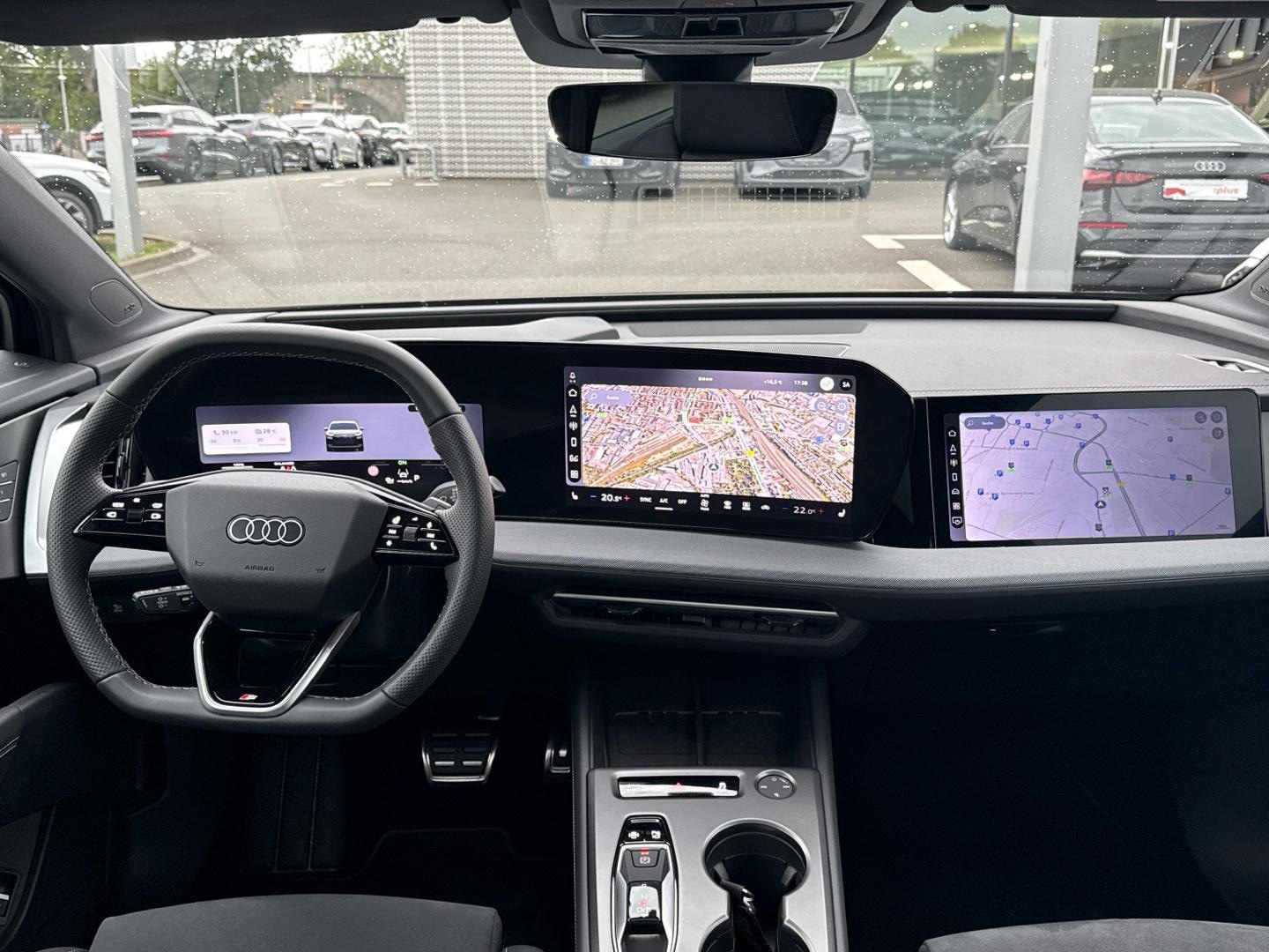 Bild über Audi Q4 SUV e-tron e-tron quattro 220 kW - für weitere Informationen kontaktieren Sie den Audi Partner