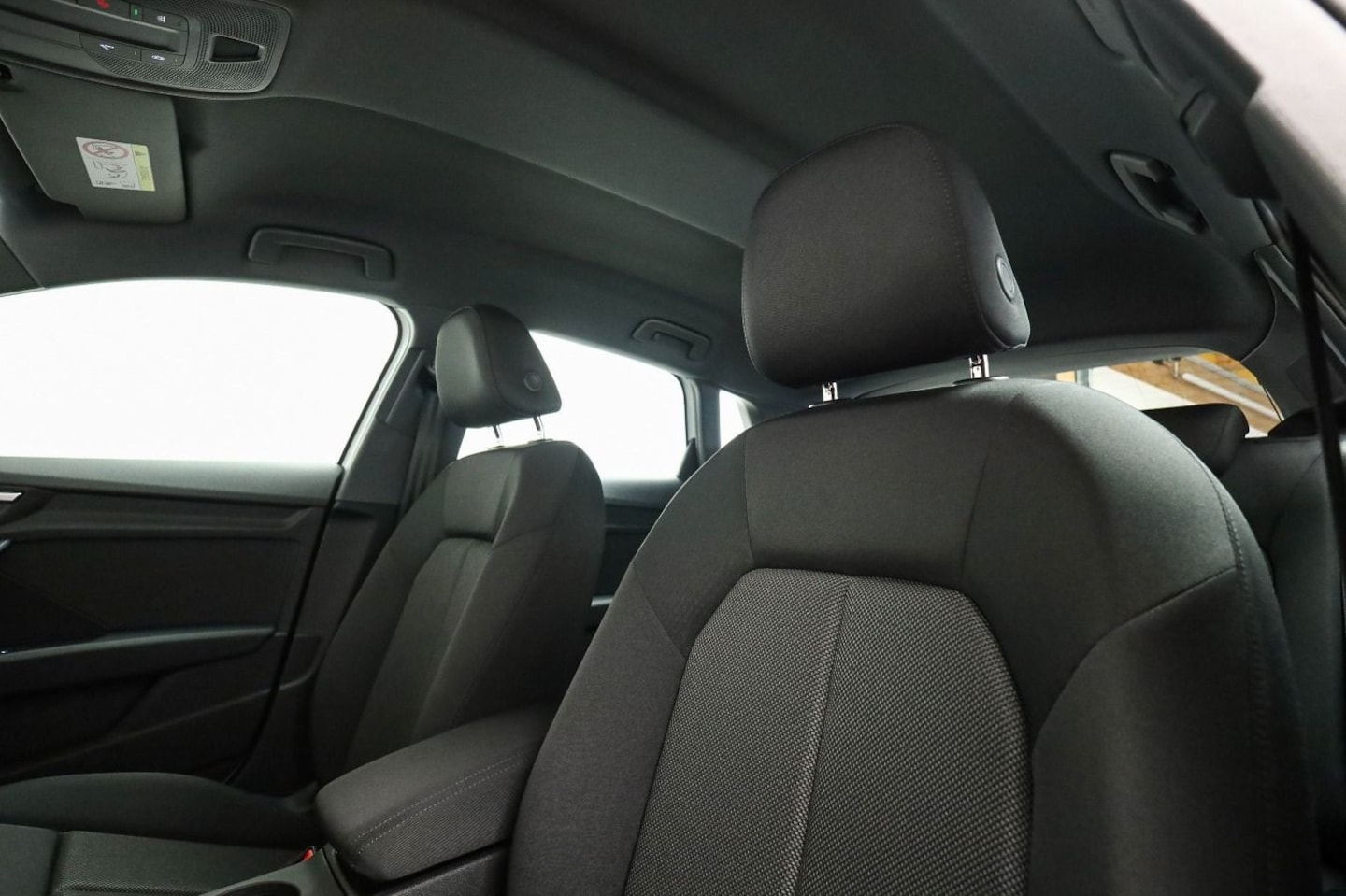 Bild über Audi A3 Sportback advanced 30 TFSI S tronic - für weitere Informationen kontaktieren Sie den Audi Partner