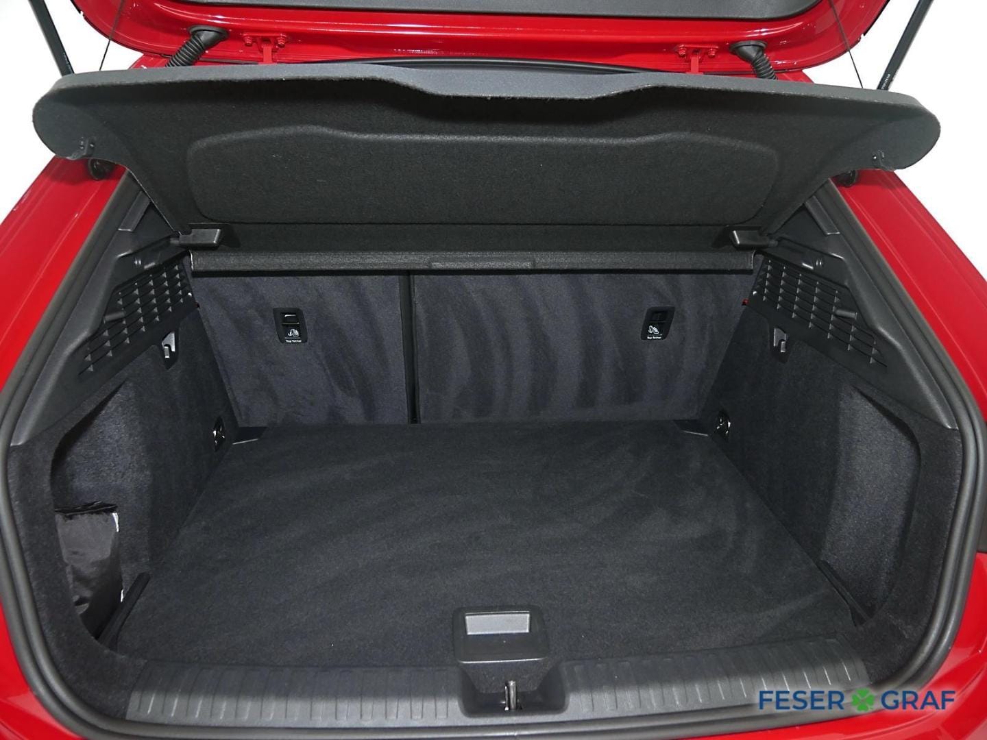 Bild über Audi A3 Sportback S line 35 TFSI S tronic - für weitere Informationen kontaktieren Sie den Audi Partner