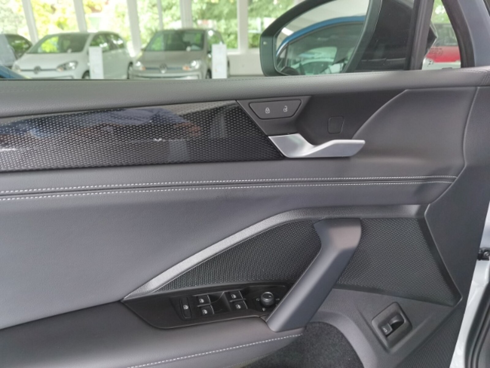 Volkswagen Tiguan – Bild 14