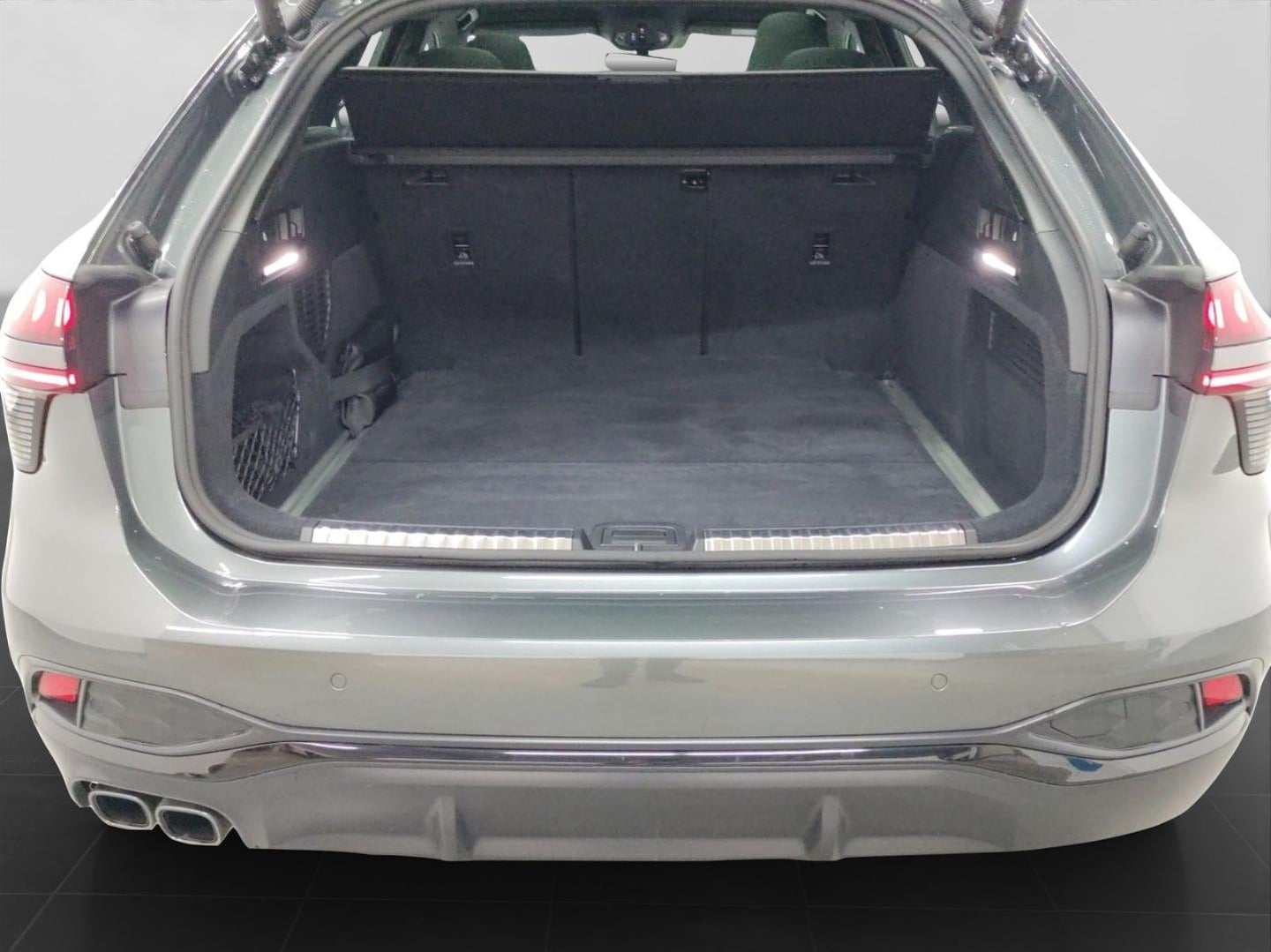 Bild über Audi A6 Avant TDI 150 kW S tronic - für weitere Informationen kontaktieren Sie den Audi Partner