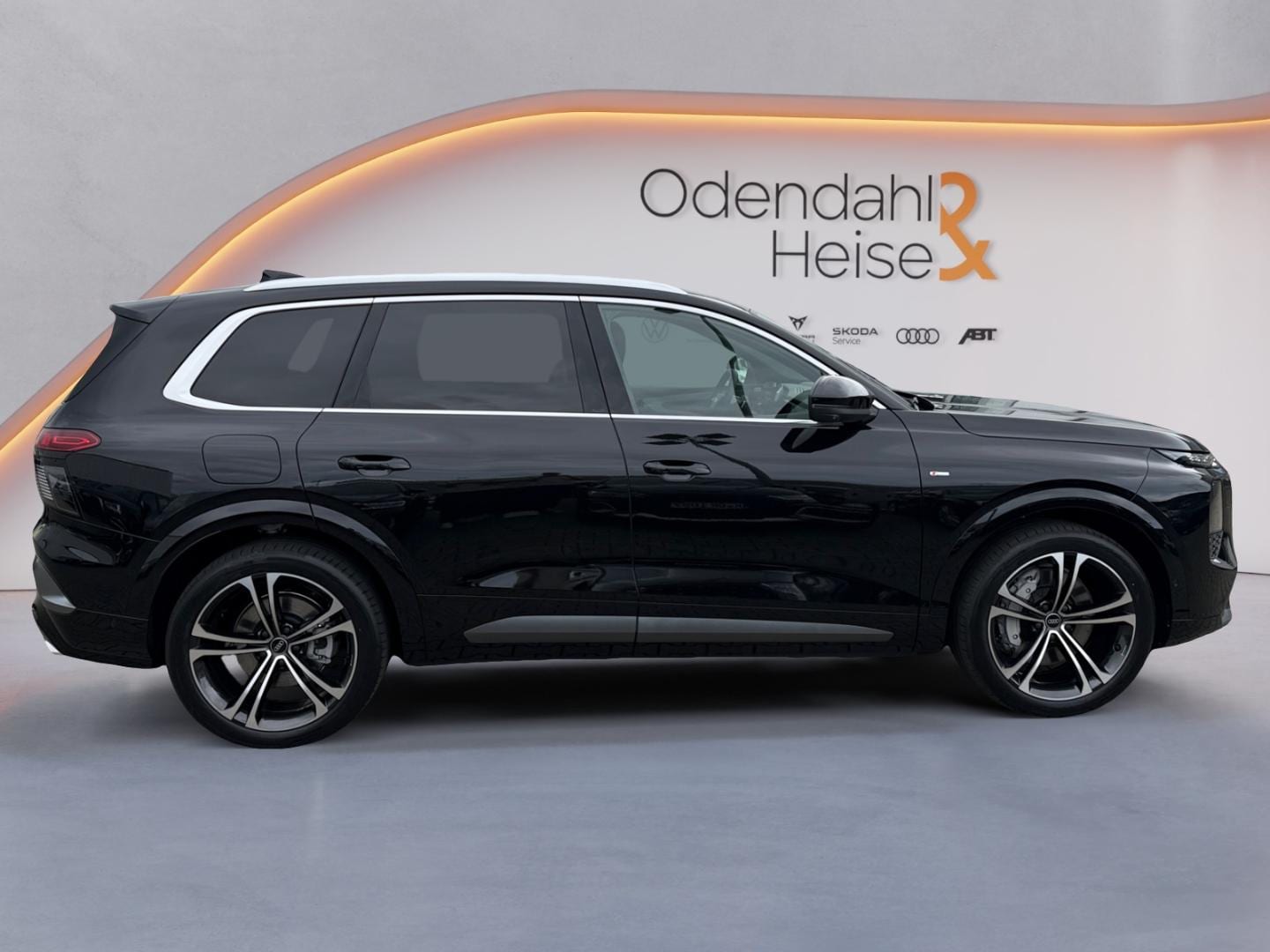 Bild über Audi Q7 SUV TDI quattro 220 kW tiptronic - für weitere Informationen kontaktieren Sie den Audi Partner