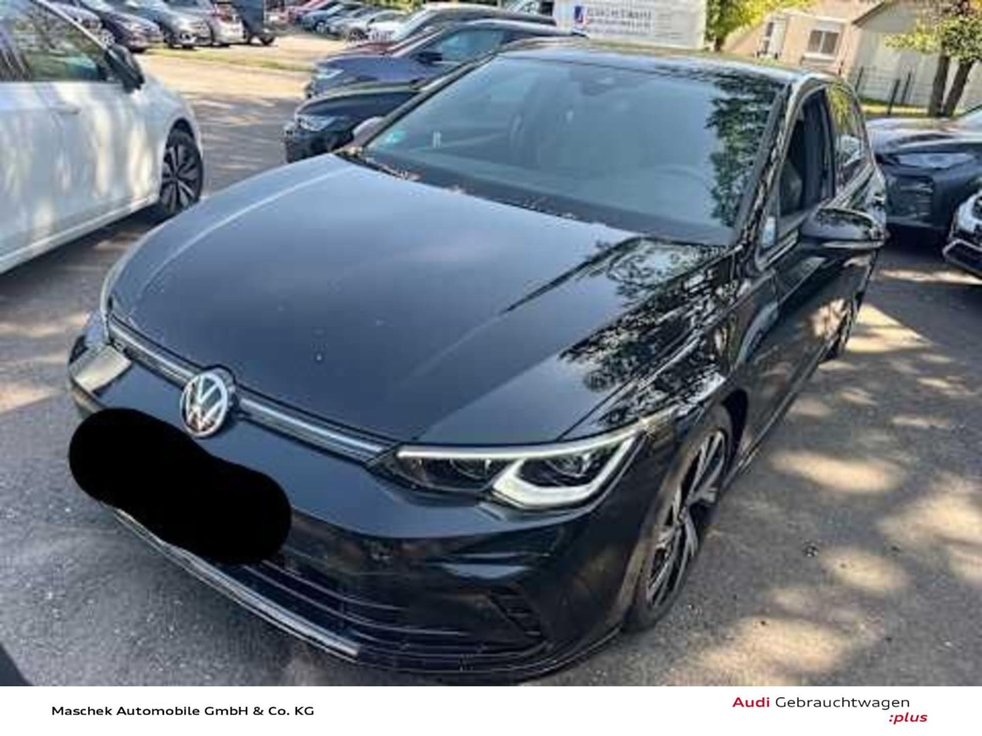Volkswagen Golf — Volkswagen Golf R-Line 1.5 TSI AHK Matrix RearView Navi CarPlay
