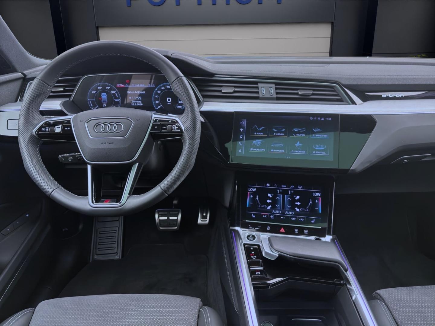 Bild über Audi Q8 Sportback e-tron advanced 50 e-tron quattro - für weitere Informationen kontaktieren Sie den Audi Partner