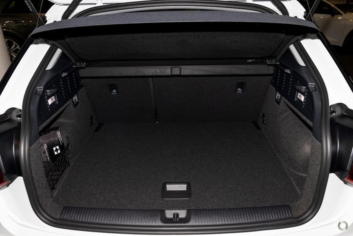 Image about Audi Q2 35 TFSI S tronic