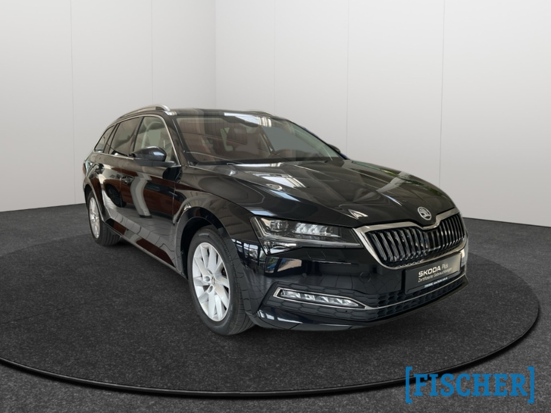 Skoda Superb Combi Style