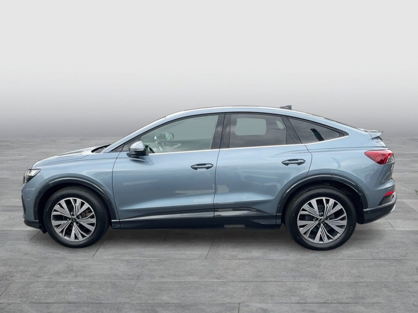 Bild über Audi Q4 Sportback e-tron 35 e-tron - für weitere Informationen kontaktieren Sie den Audi Partner