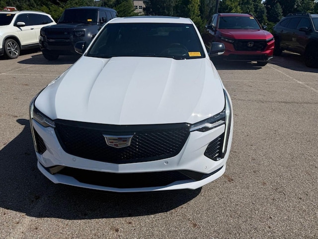 2025 Cadillac CT4-V