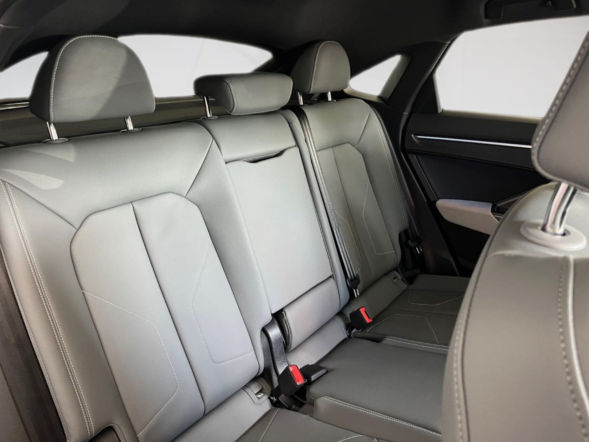 Audi Q3 Sportback S line