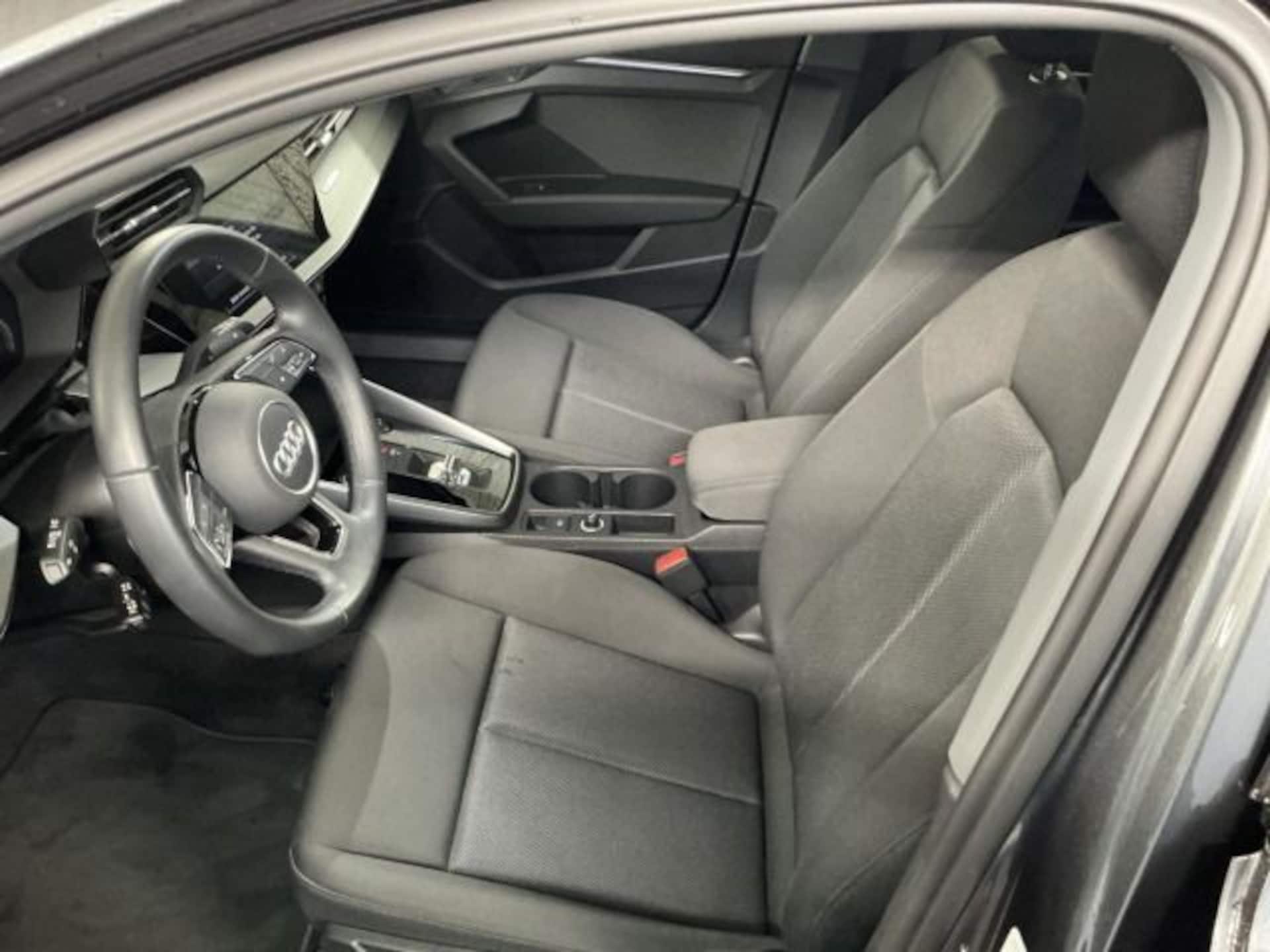 Audi A3 Sportback S line