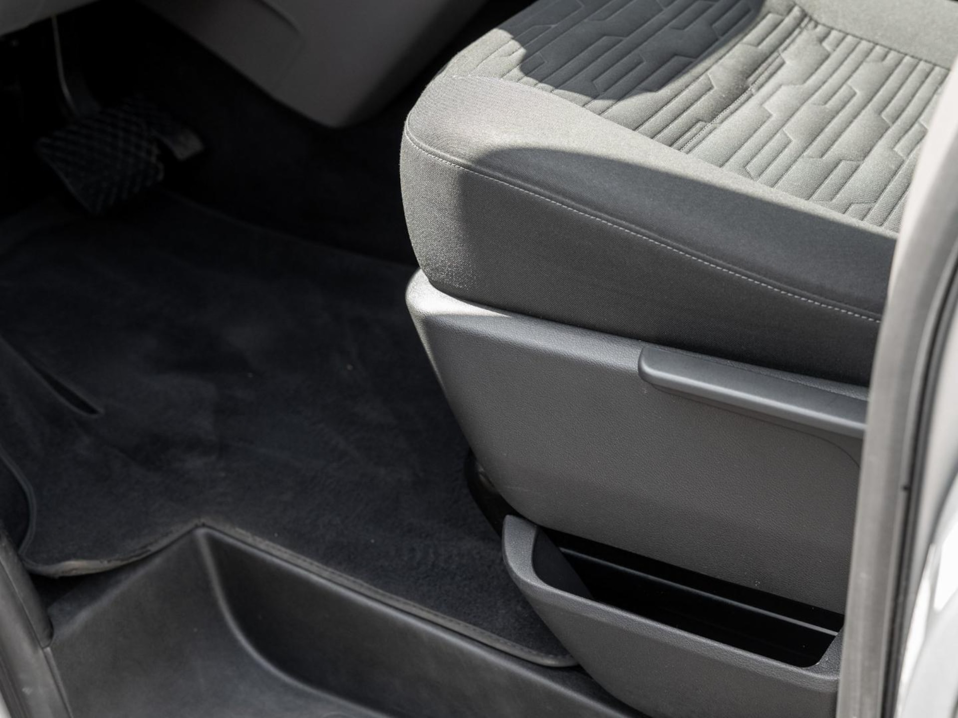 Volkswagen T6.1 Caravelle kurzer Radstand Comfortline