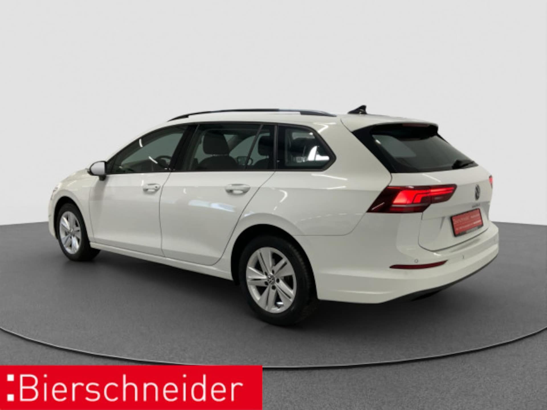 Volkswagen Golf Variant Life