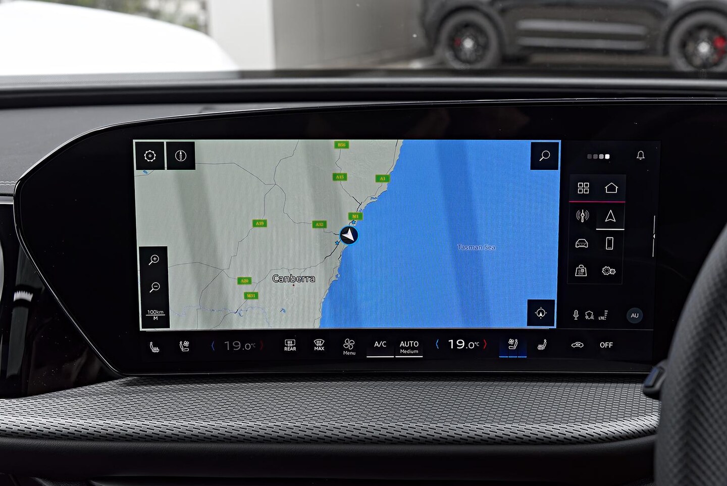 Image about Audi Q5 SUV TDI quattro 150 kW sport