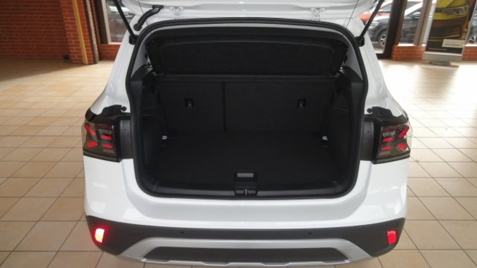 Volkswagen T-Cross Style