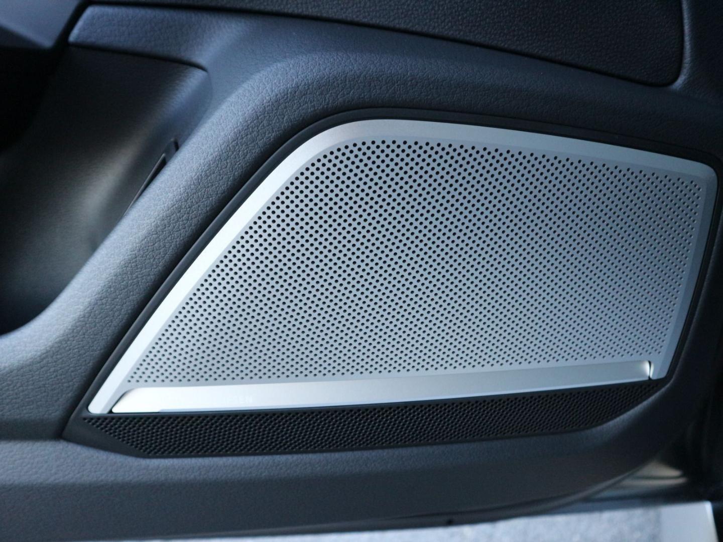 Image about Audi RS 6 Avant performance quattro tiptronic