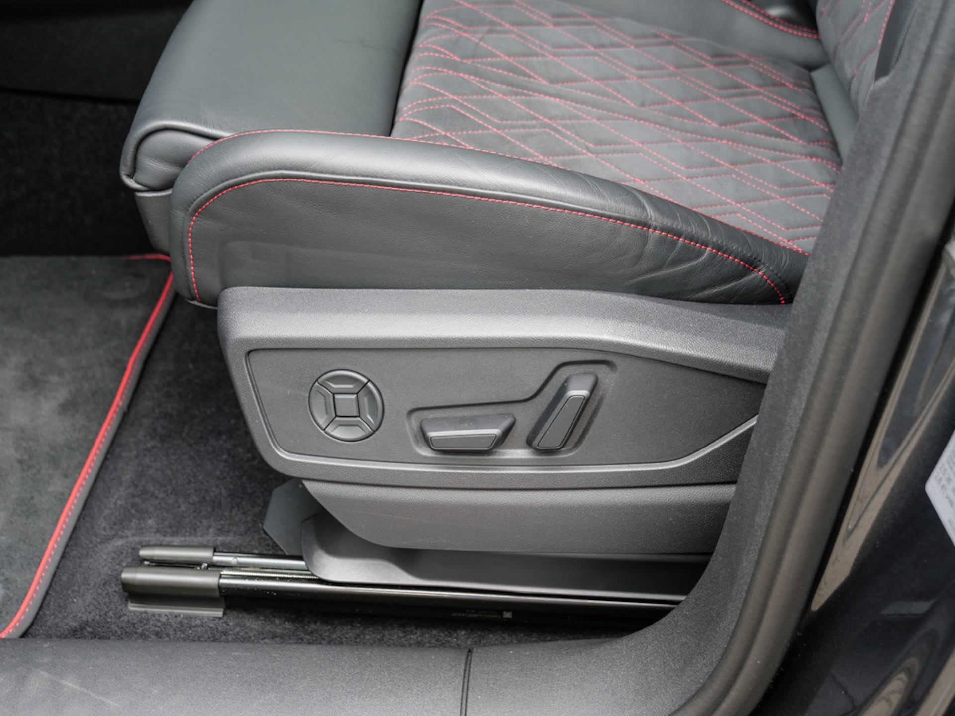Audi Q5 SUV edition one